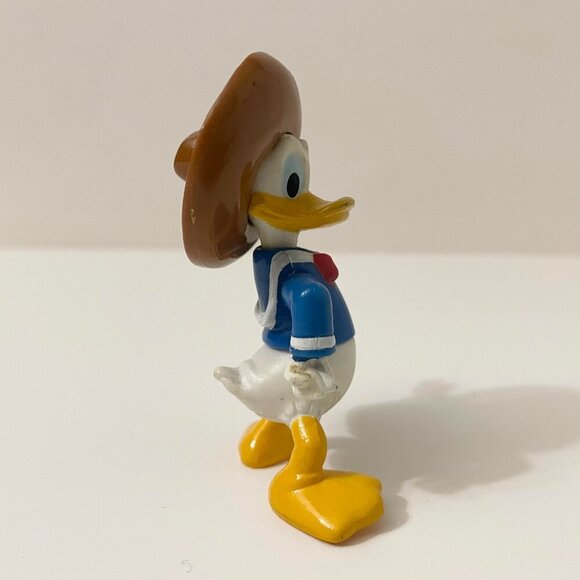 Disney Donald Duck Mexican Hat Three Caballeros 3" Tall Vinyl Figurine Toy - Picture 3 of 12